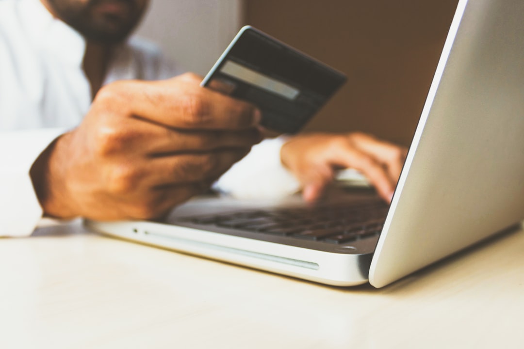 Photo online shopping safety