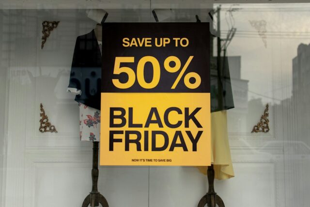 Photo Black Friday campaign management