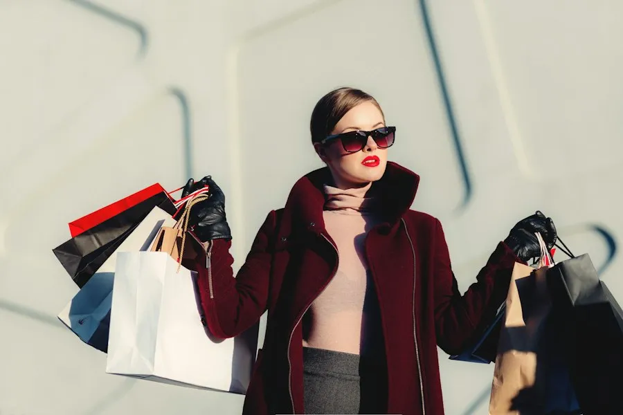 Photo shopping fraud prevention tips